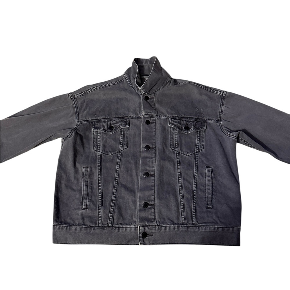 FREE PEOPLE DENIM JACKET SOME DISTRESSING SIZE XS/S